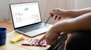 nueva fecha factura electrónica obligatoria pymes_Asesoría en Santander Iberbarter