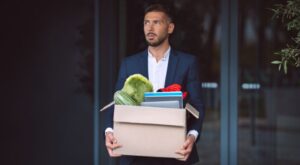 despedir a un trabajador con contrato indefinido Iberbarter